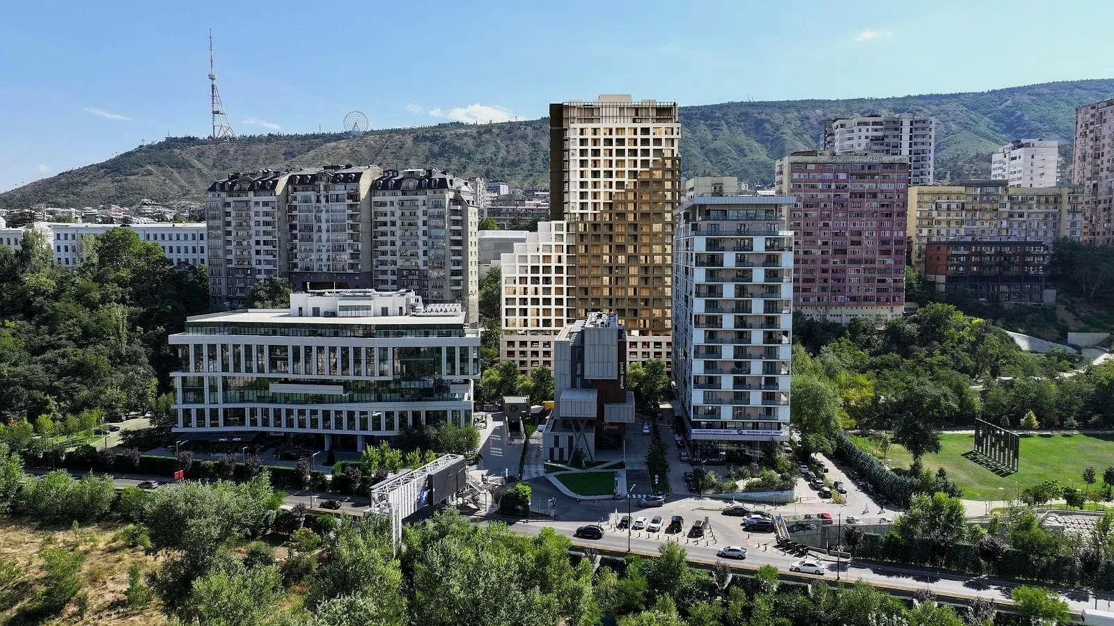 სტრუქტურა ვაკე თაუერი