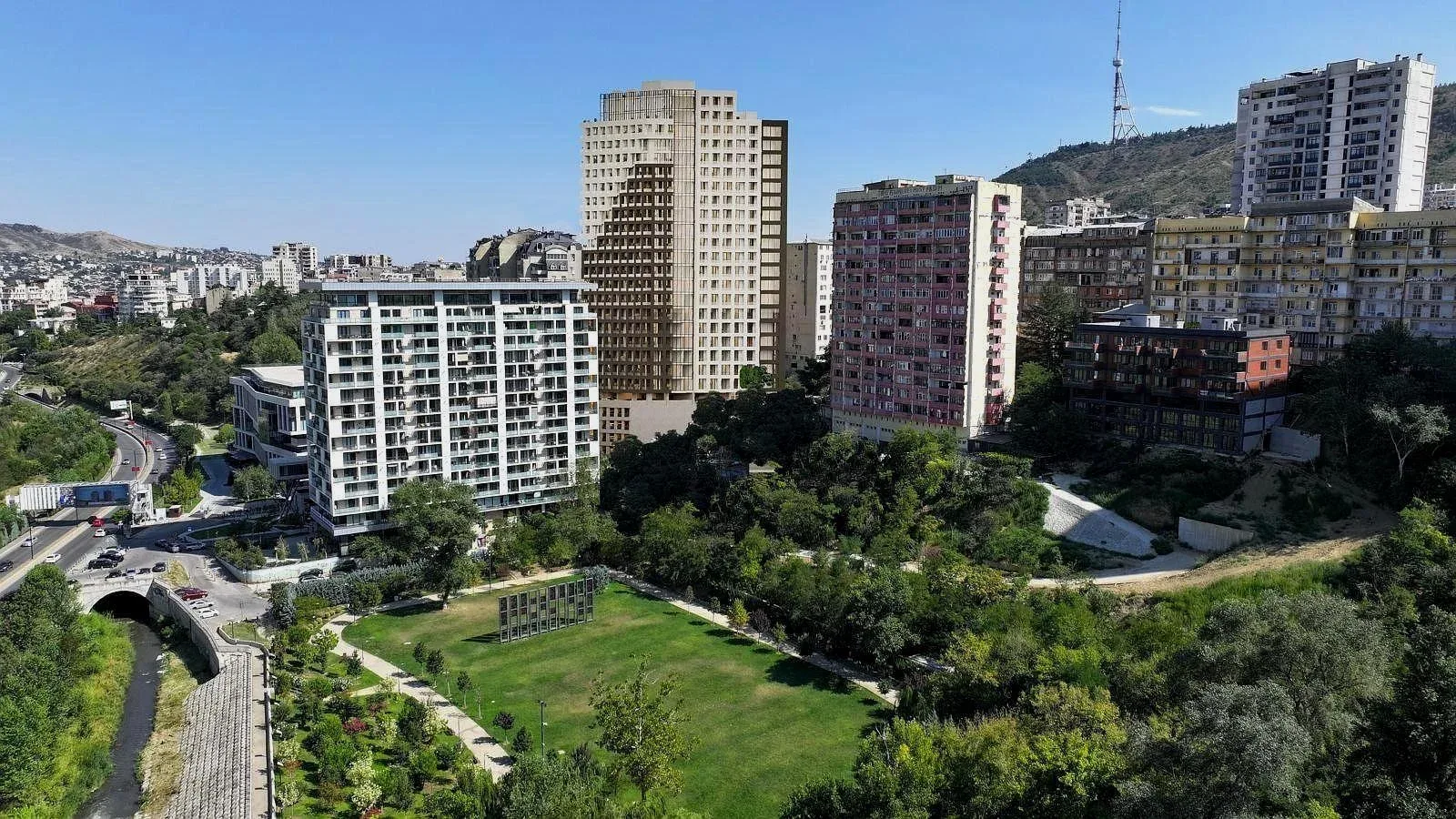 სტრუქტურა ვაკე თაუერი