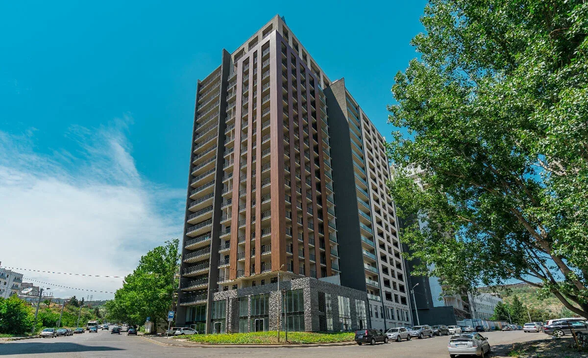 არქი ისანი 2